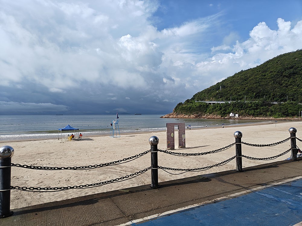 “溪涌之行，6月風(fēng)雨擋不住激埃特的熱情”/